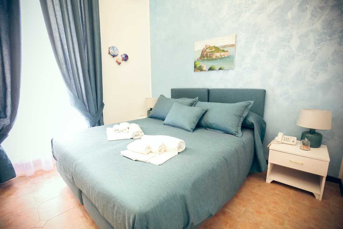 더블룸 또는 트윈룸 | 1 개의 침실, 고급 침구, 미니바, 객실 내 금고