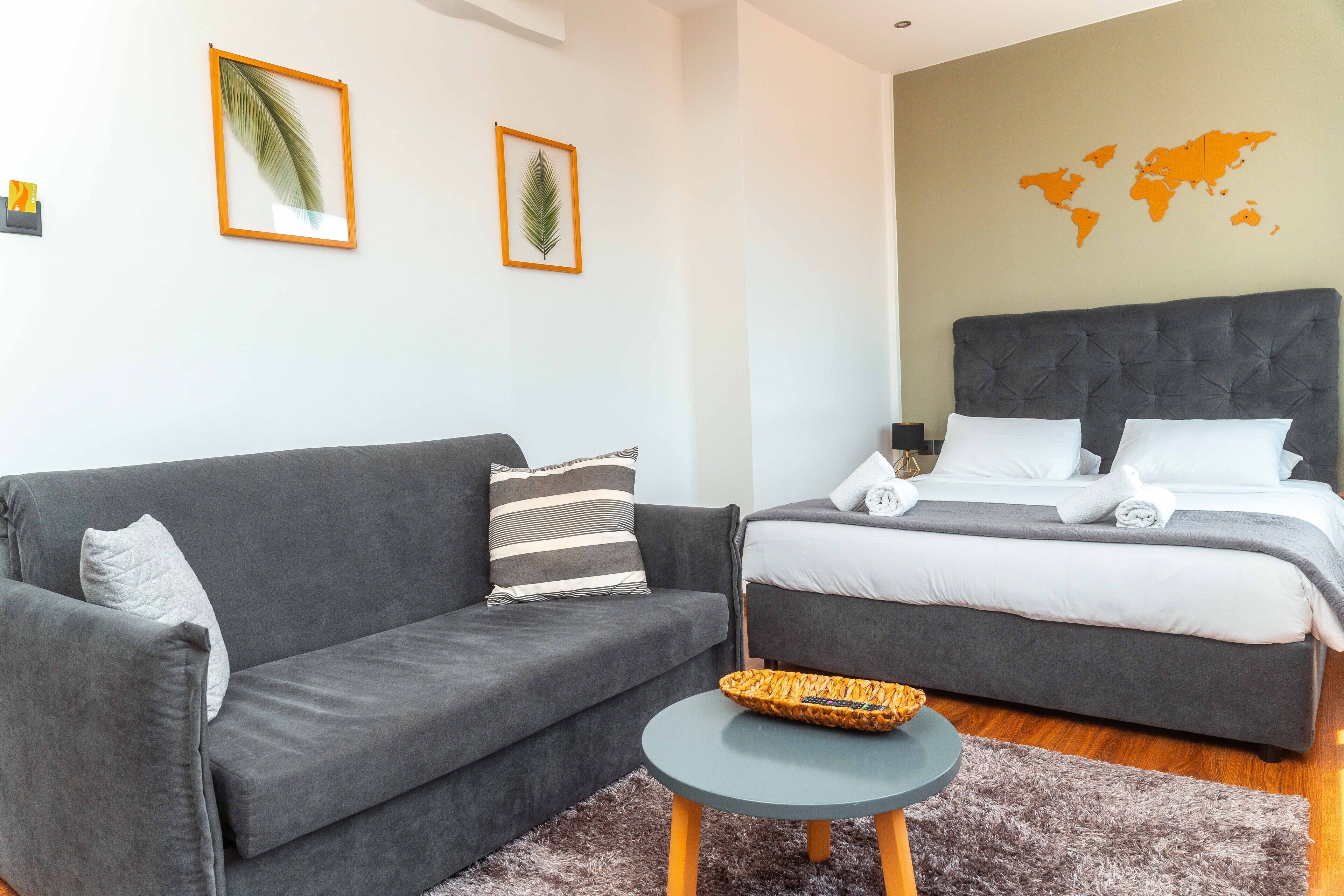 Superior Suite (Temple View) | Egyptian cotton sheets, premium bedding, down duvets, minibar