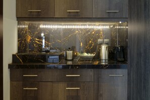 Superior Suite (Temple View) | Private kitchenette | Electric kettle