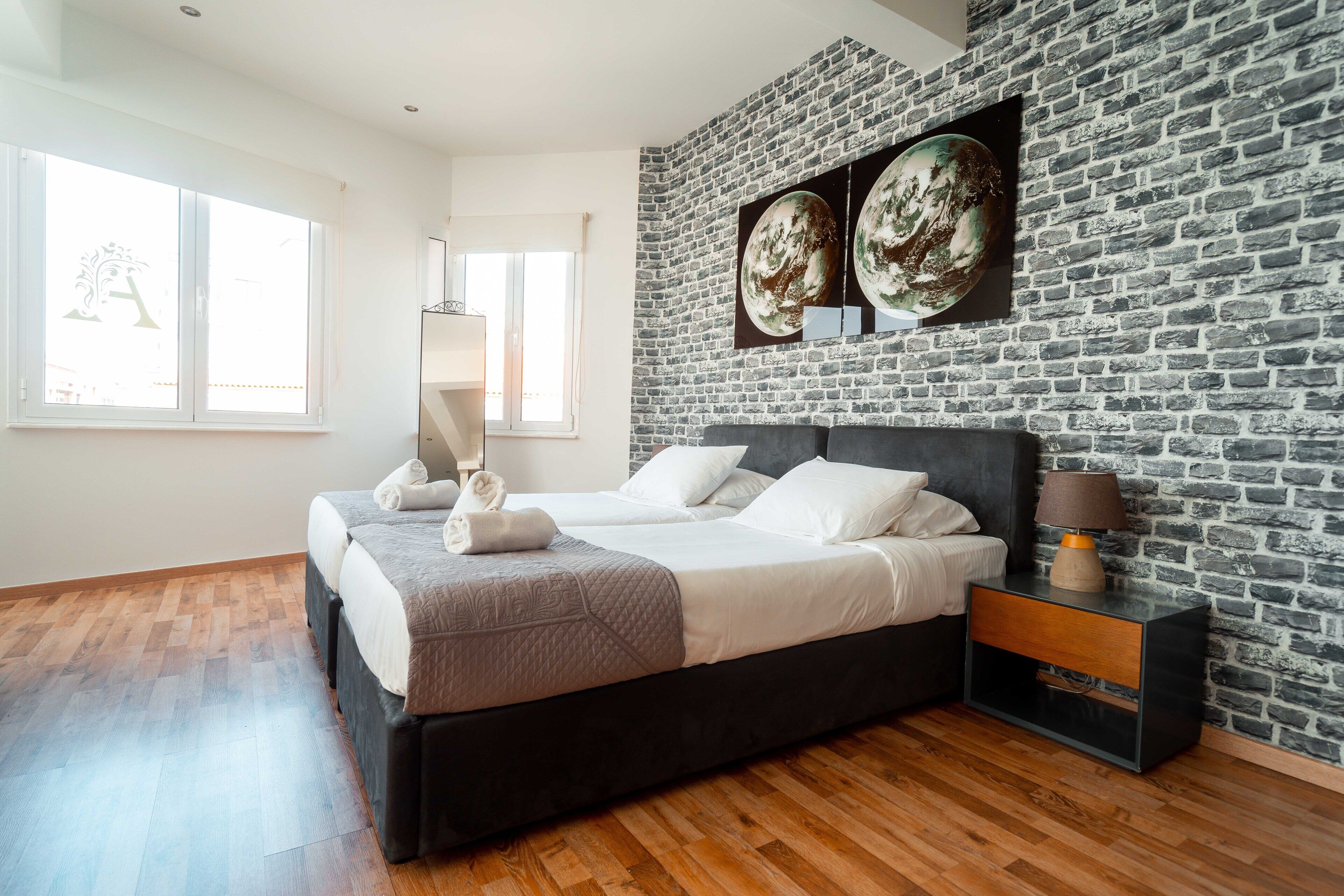 deluxe suite, city view | 1 bedroom, egyptian cotton sheets, premium bedding, down duvets