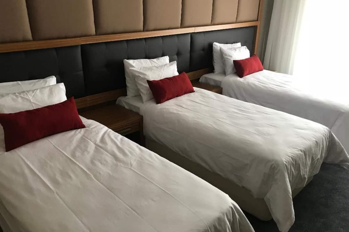 1 habitación, minibar y caja de seguridad en la habitación