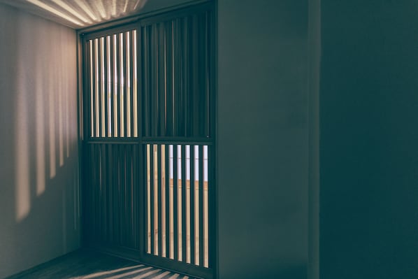 Zimmer, Nichtraucher (No Shower) | Individuell dekoriert, individuell eingerichtet, Schreibtisch