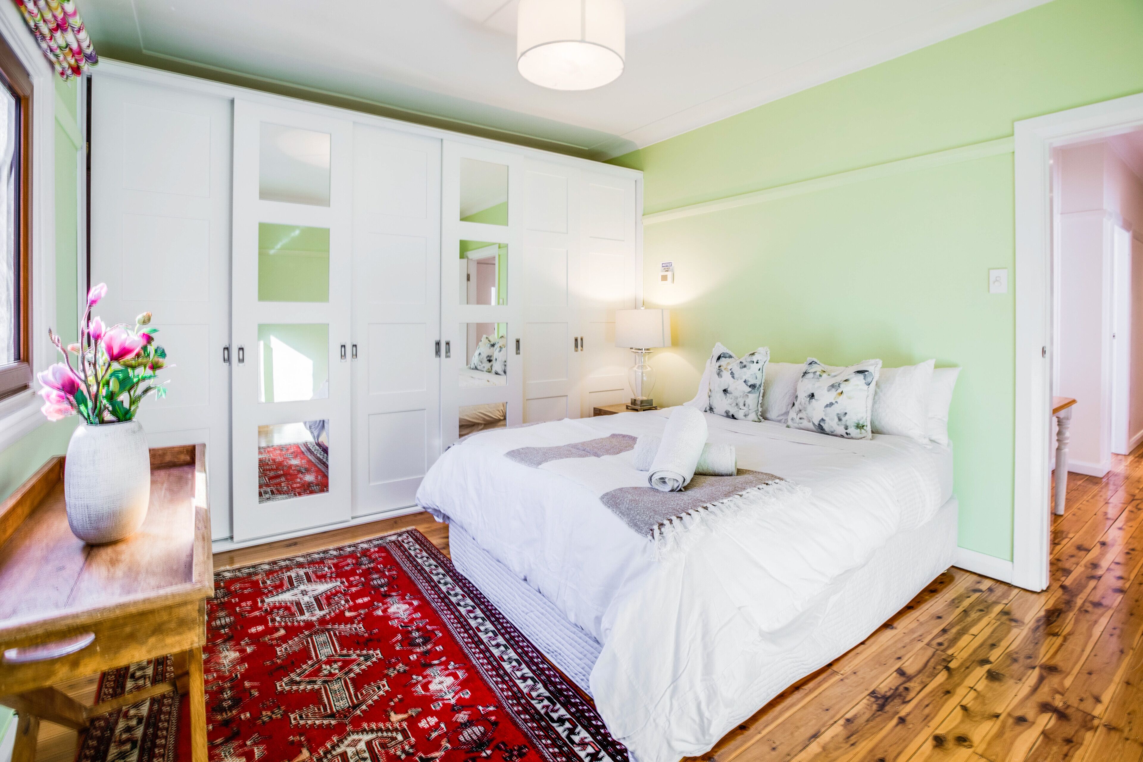 3 slaapkamers, een bureau, gratis wifi, beddengoed