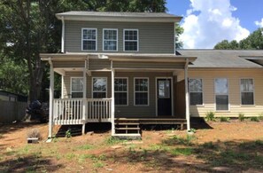 Exterior - Cozy 2BR Townhouse in a quiet cove on Lake Oconee (Eatonton)