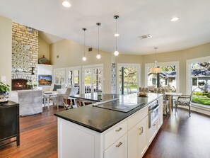 Fridge, microwave, oven, stovetop - Above Auth Westlake I Pool I Hot Tub I Game Room I Back House I Greenbelt (West Lake Hills)