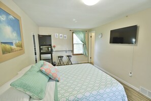 1 bedroom, WiFi, bed sheets - Whitehall Cottages Boutique Motel - Full Bed (Whitehall)