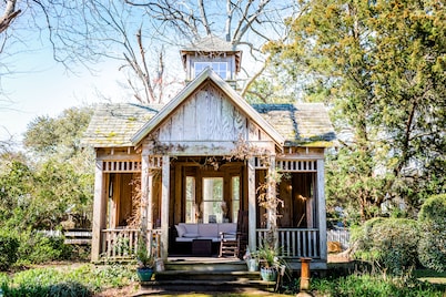 Roanoke Island Inn