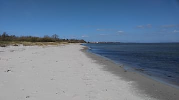 Tæt på stranden