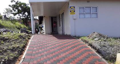 Newlands East Home With A Beautiful View