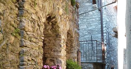 Acogedor apartamento acogedor en un pintoresco pueblo medieval