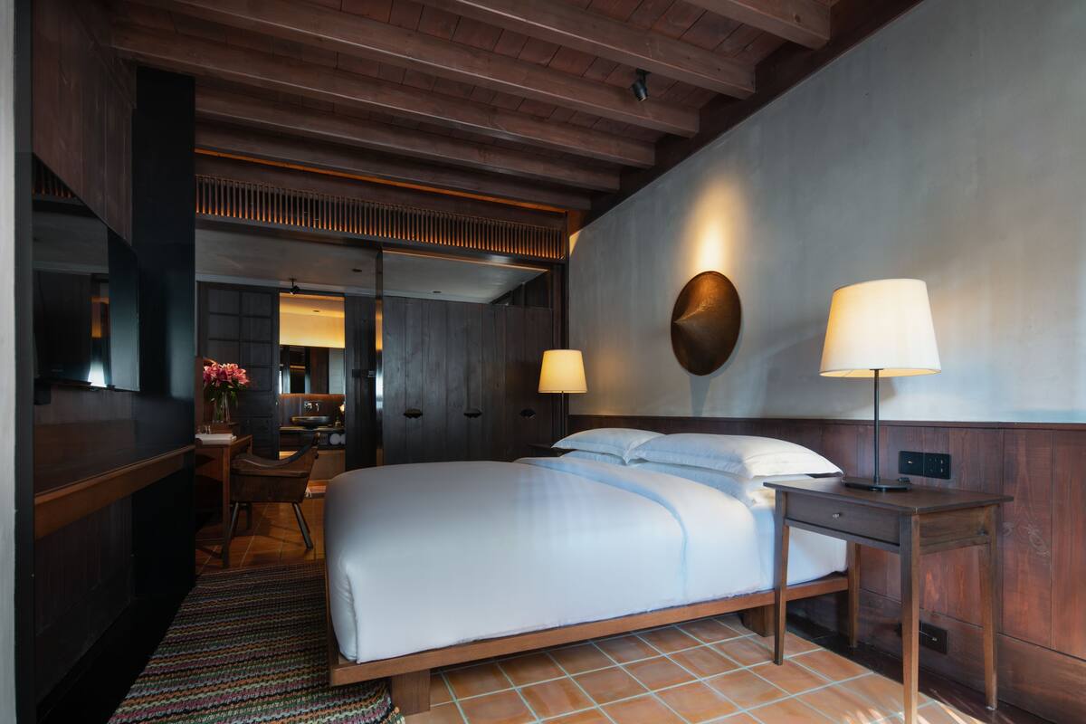 Luxury Double Room | Premium bedding, in-room safe, desk, blackout curtains