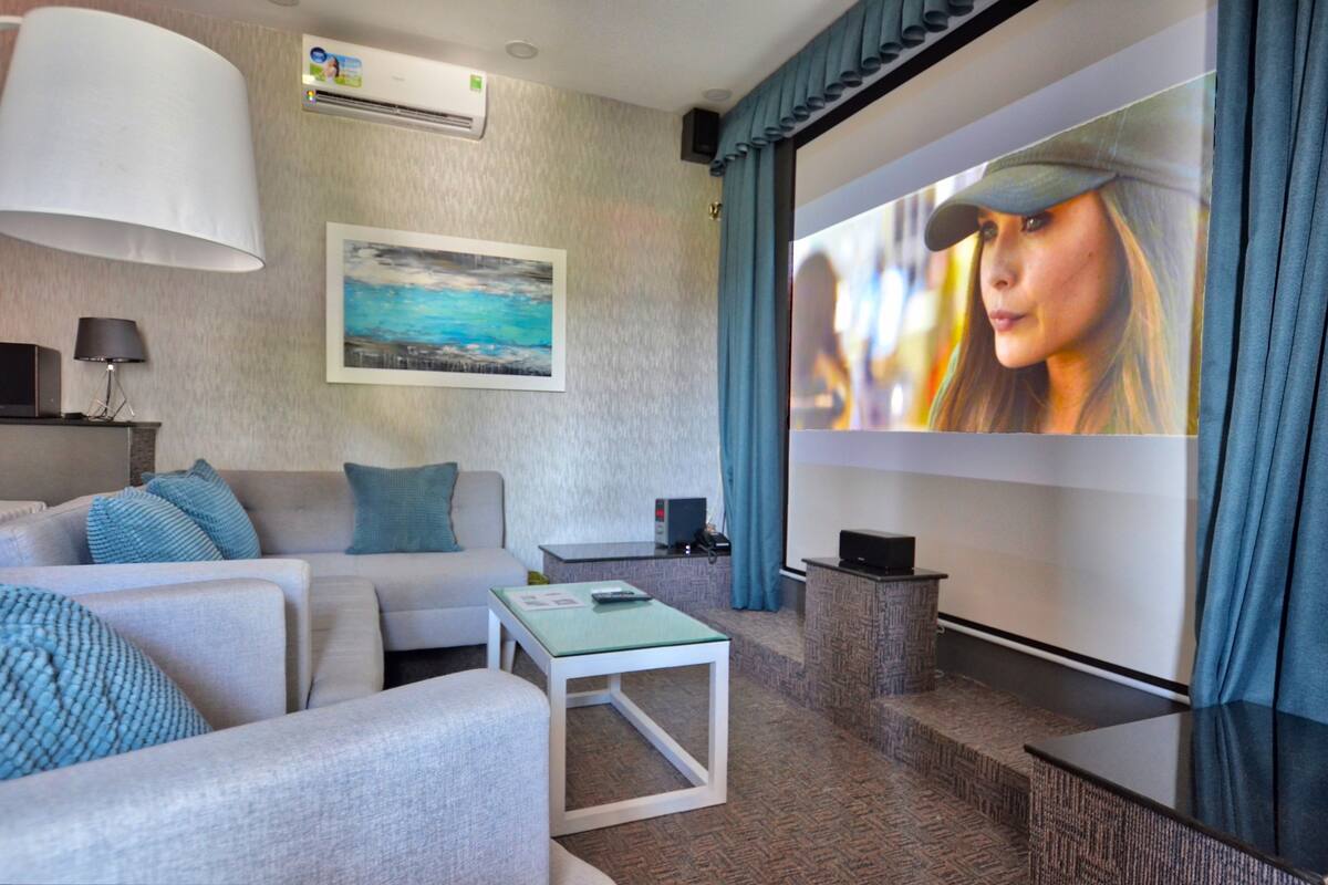 ห้องสวีท, วิวภูเขา | ห้องนั่งเล่น