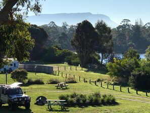 Property grounds - Snug Beach Cabin And Caravan Park (Snug)
