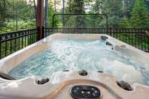 Bain à remous extérieur