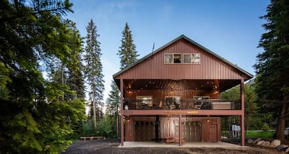 Private Anbaufläche am Fuße des Berges-Whirlpool und reichlich Parkplatz (schläft 16)