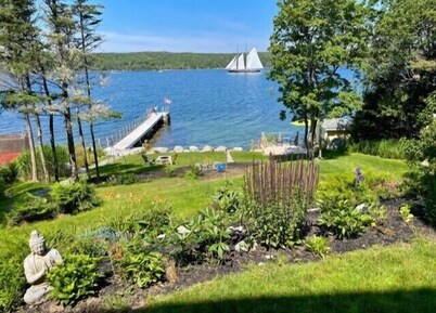 Oceanfront, One Bedroom, 700 sq. ft. , Sand Castle Suite, Prospect, Nova Scotia.