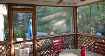 DOG FRIENDLY! HOTUB! WARREN DUNES