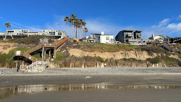 A coastal area with modern houses, a wooden staircase, and palm trees. - Legoland Beach 1.5mi canyon golf  Four Seasons Aviara Carlsbad-1/2 acre- (Carlsbad)