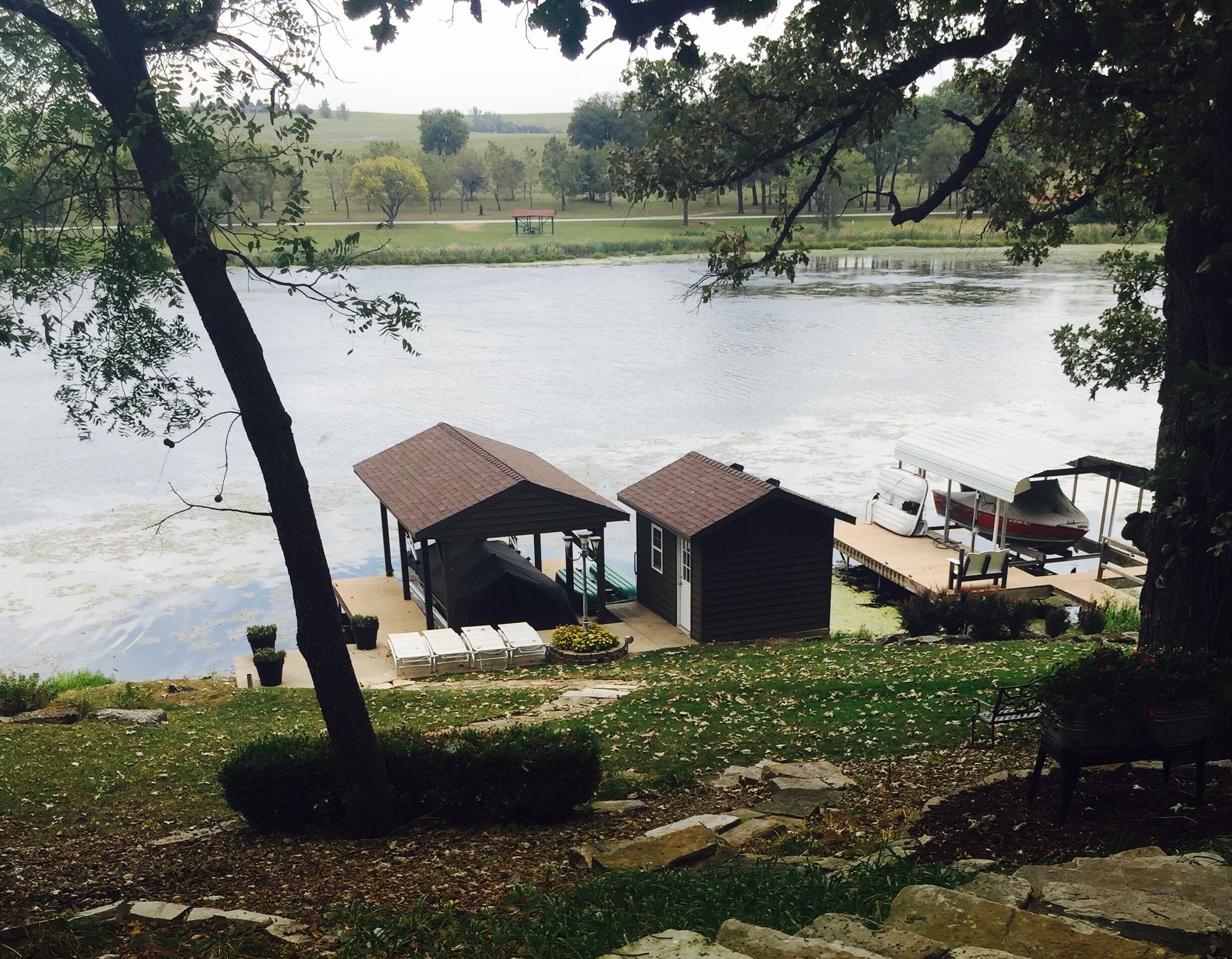 5-bedroom lake house on Wabaunsee