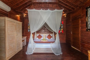 Deluxe Villa | Minibar, free WiFi, bed sheets - Buah Nagasari Cottages by Supala Hospitality (Ubud)