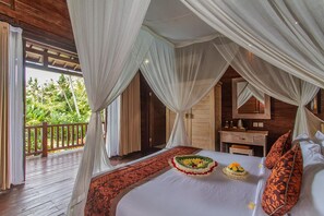 Deluxe Villa | Minibar, free WiFi, bed sheets - Buah Nagasari Cottages by Supala Hospitality (Ubud)