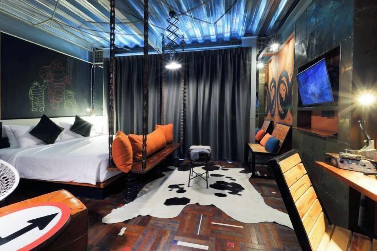 In-room safe, desk, blackout curtains, free WiFi