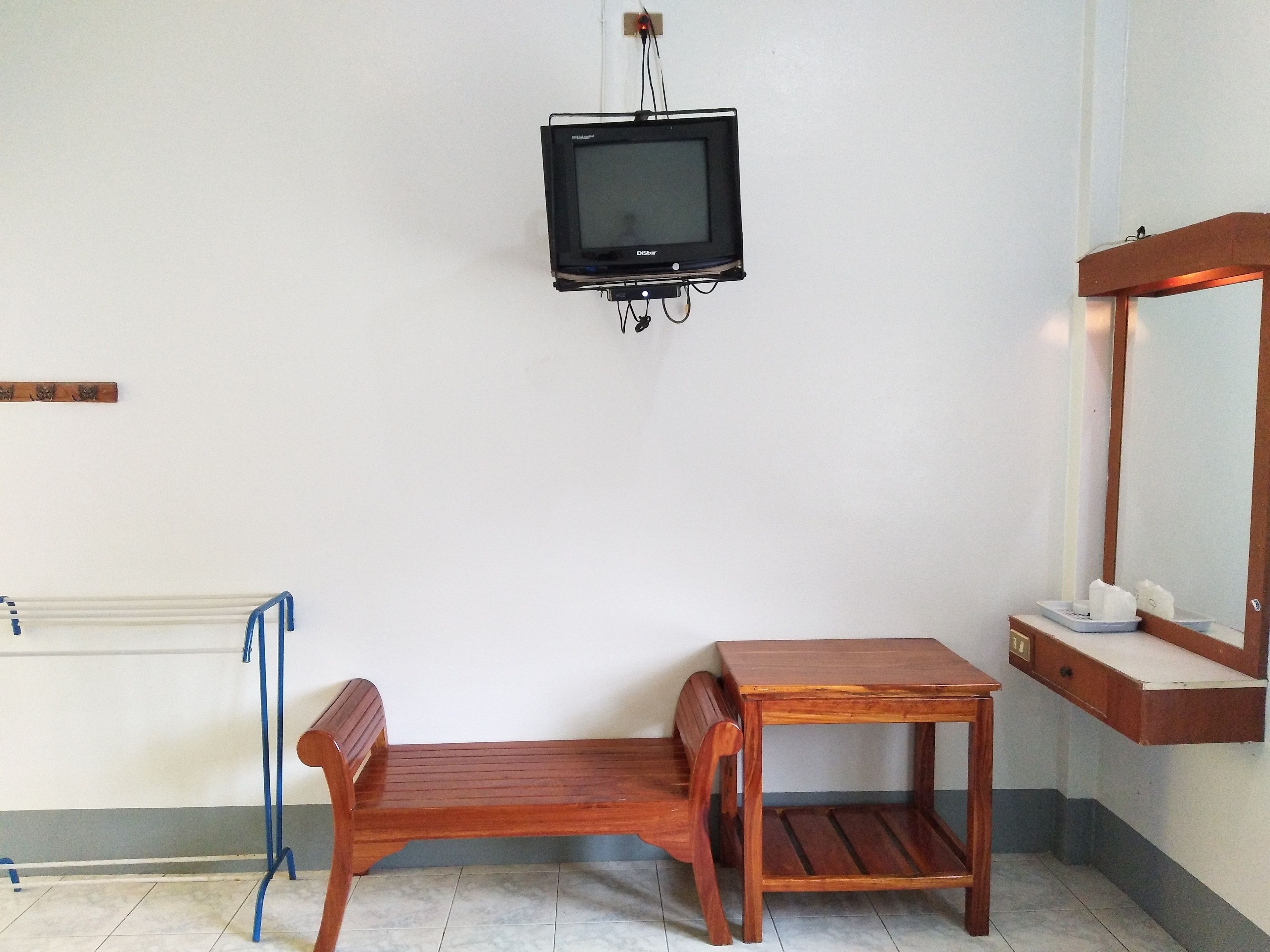 Standard Twin Room with Air-Con | Servicios de la habitación