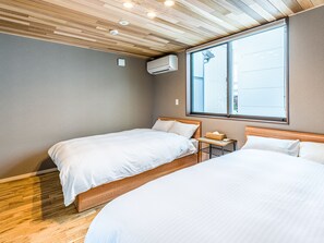 设计独立别墅 (Private Vacation Home 102) | 高档床上用品、办公桌、免费 WiFi、床单
