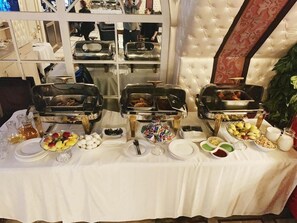 Daily cooked-to-order breakfast (KZT 2500 per person) - Grand Opera Hotel (Almaty)