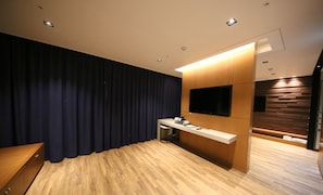 平板电视