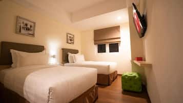 Premium bedding, in-room safe, desk, soundproofing