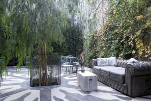 Terrace/patio - Apollon Library Suites (Nafpaktos)