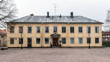 Chambre Simple, non-fumeur, vue cour intérieure | Salle de bain