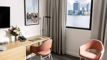 In-room safe, individually decorated, individually furnished, desk