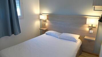 Chambres insonorisées, Wi-Fi gratuit, draps fournis
