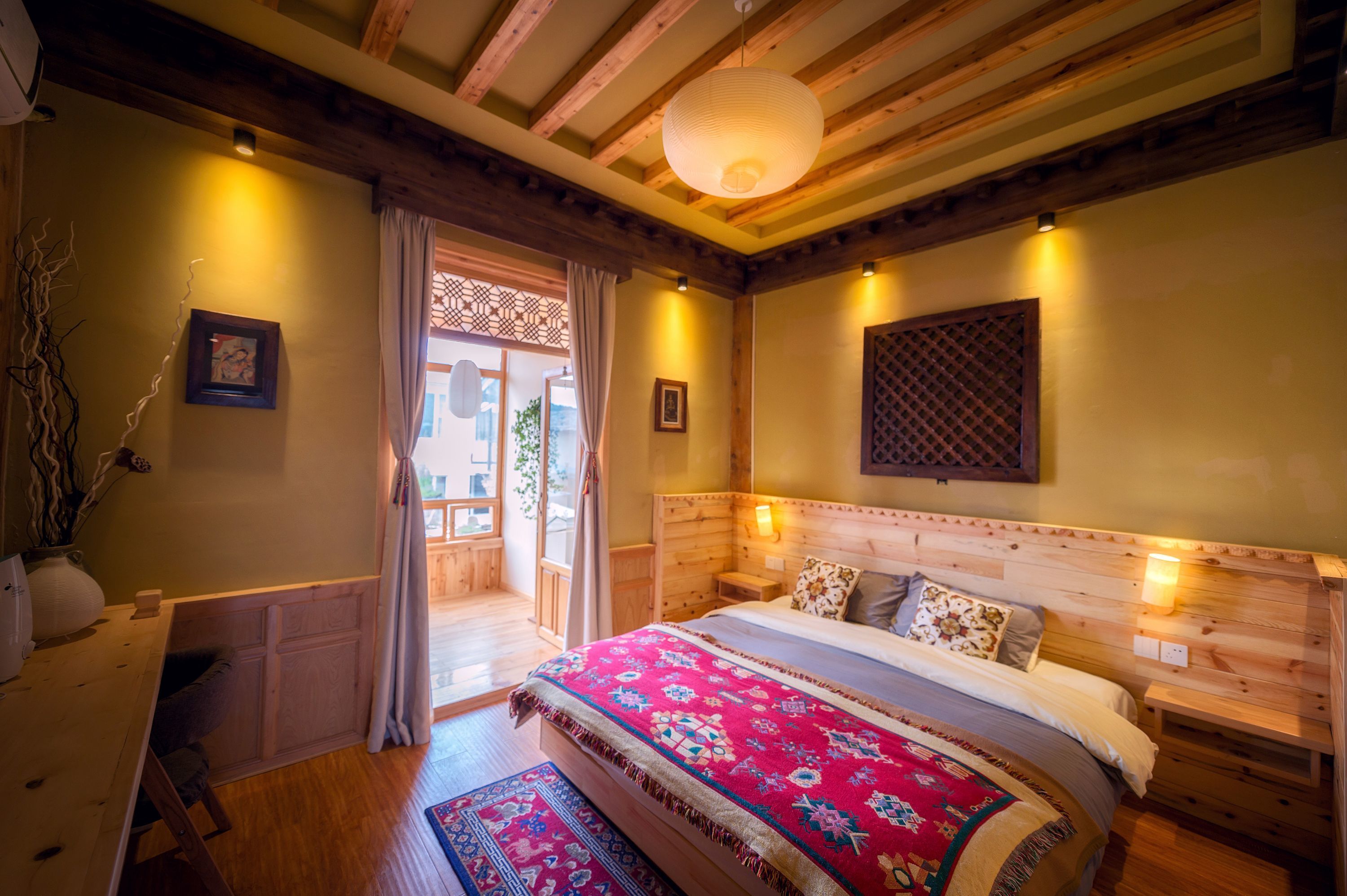 Dobbeltrom – deluxe | Skrivebord, blendingsgardiner, lydisolert og wi-fi (inkludert)