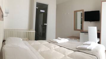 Minibar, una cassaforte in camera, una scrivania, insonorizzazione