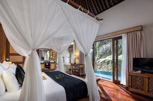 River Pool Villa (with Daily Afternoon Tea) | Minibar, in-room safe, desk, free WiFi