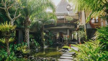 Bagian depan properti