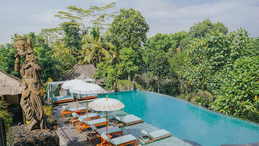 The Sankara Suites & Villas