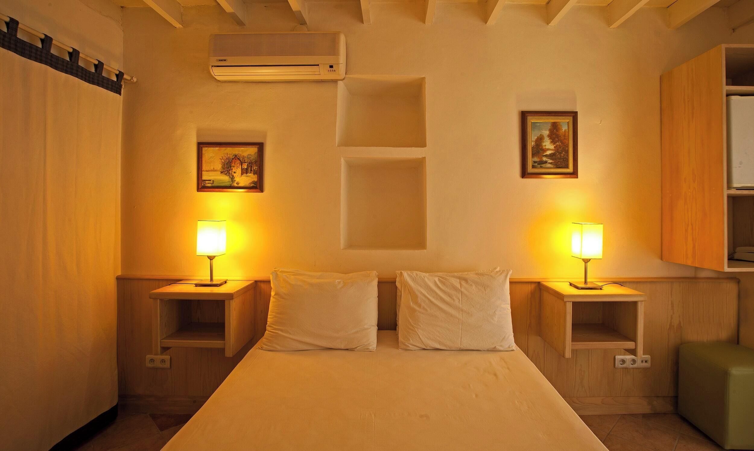 Standard Double or Twin Room | Premium bedding, minibar, in-room safe, WiFi (free)