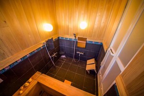 Free toiletries, hair dryer, slippers, bidet