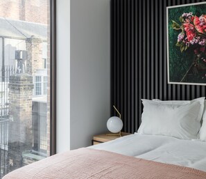 Superior Studio, Accessible | Premium bedding, in-room safe, laptop workspace, blackout curtains