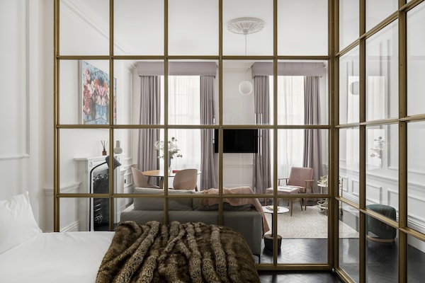 Large Studio Apartment