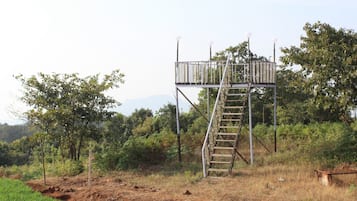 Área de juegos infantiles al aire libre
