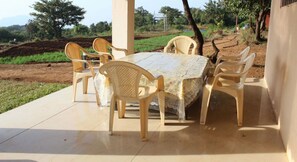 Breakfast area - Ashok villa (Jaoli)