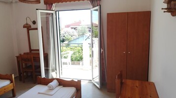 Habitación económica | Ropa de cama hipoalergénica y wifi gratis