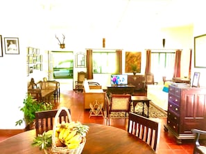 Detall de l'interior