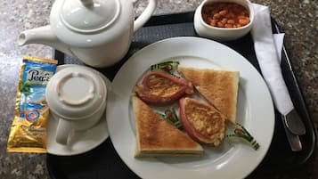 Daily local cuisine breakfast for a fee