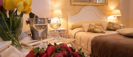 客房内保险箱、熨斗/熨板、婴儿床、折叠床/加床(额外收费)